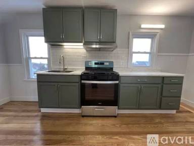 Main picture of 25 Babbitt St