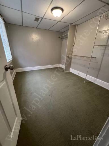 Main picture of 2524 Maplewood Ave