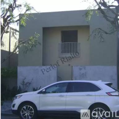 Main picture of 526 Rialto Ave