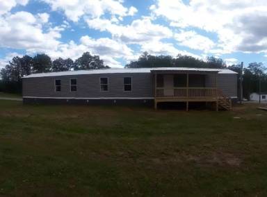 Main picture of 72 River Breeze Rd