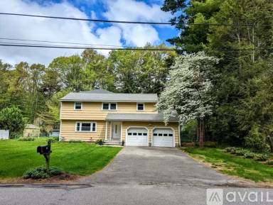 Main picture of 12 Anthony Rd