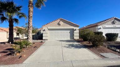 Main picture of 2459 Frontier Ln