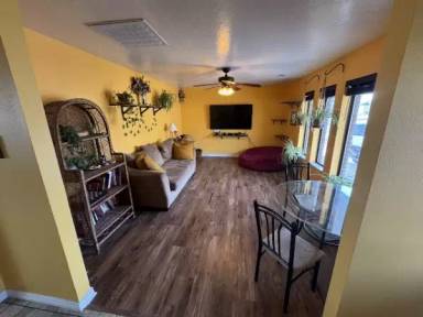 Main picture of 340 N 100 E