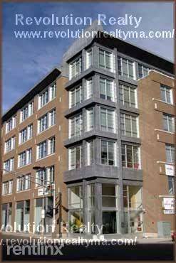 Main picture of 105 E Berkeley St