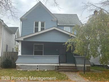 Main picture of 2106 W 96th St