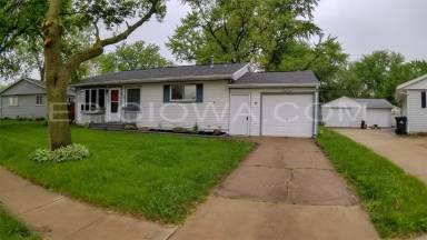 Main picture of 810 Old Marion Rd NE