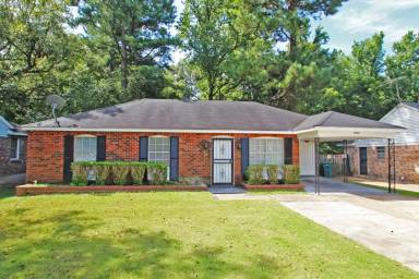 Main picture of 3151 Maple Hill Dr