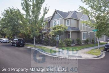 Main picture of 1113 SE Alika Ave