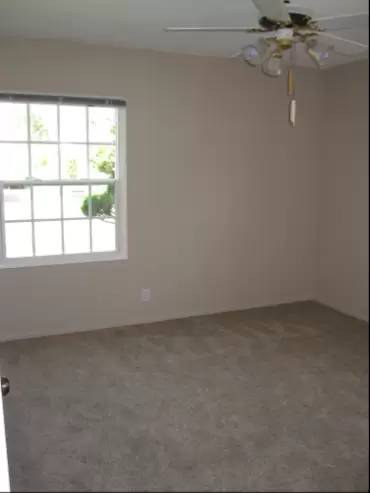 Main picture of 1130 W Elm Ave