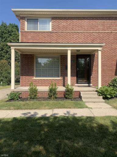 Main picture of 2536 Oliver Rd