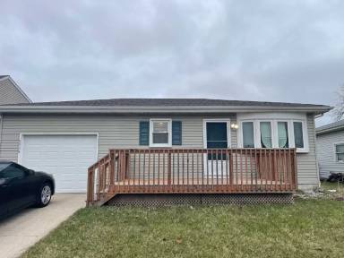 Main picture of 5994 Fillmore Pl