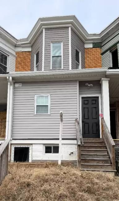 Main picture of 716 E 23rd St