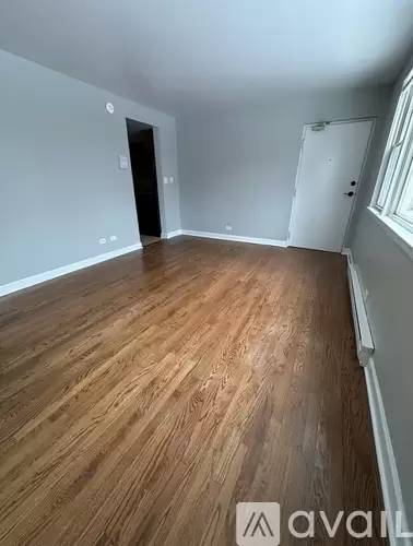 Main picture of 7624 N Milwaukee Ave