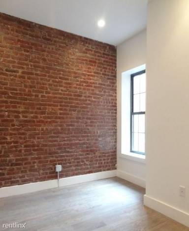 Main picture of 1092 Nostrand Ave