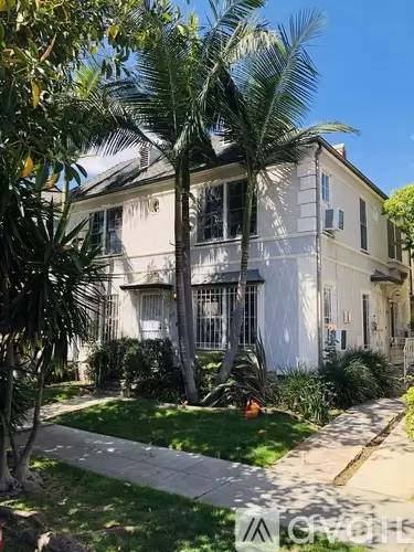 Main picture of 463 N Genesee Ave