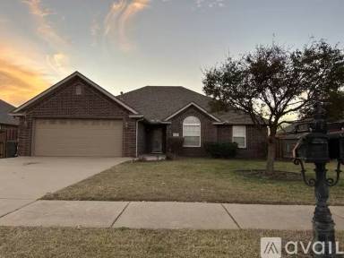Main picture of 6016 S 39th Pl