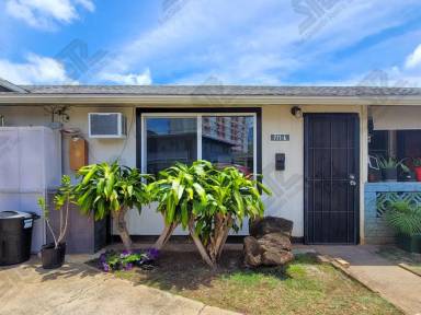 Main picture of 771A Punahou St