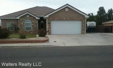 Main picture of 69 W Harvest Ln