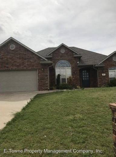 Main picture of 520 Cougar Ln