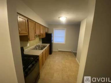 Main picture of 204 Lindell Dr