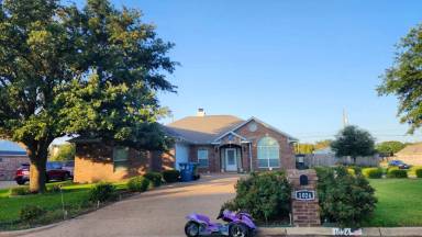 Main picture of 1024 Heatherwood