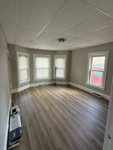 Main picture of 56 Laval St