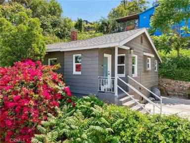 Main picture of 4510 Tourmaline St