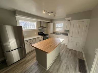 Main picture of 50 Mathews Ct NE