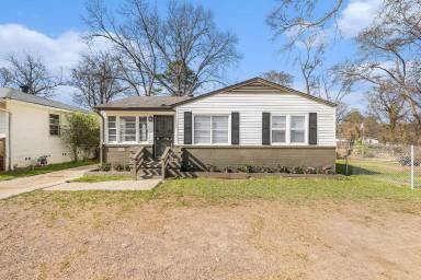 Main picture of 4220 40th Ct N