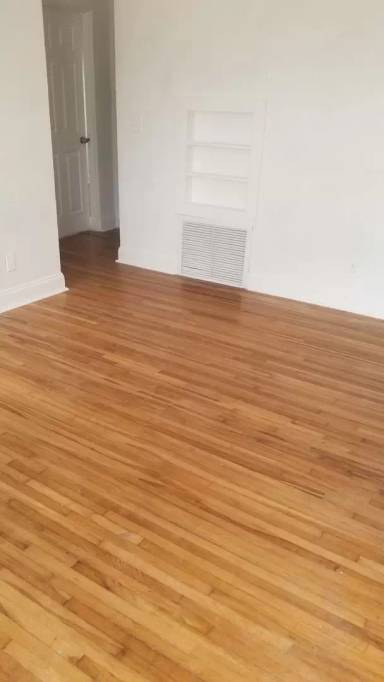 Main picture of 858 Maley St