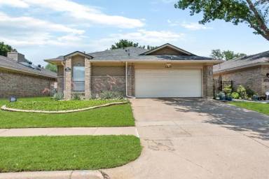 Main picture of 1307 Boardwalk St