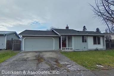 Main picture of 2860 SE Collins Pl