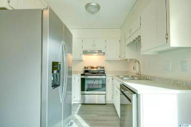 Main picture of Sutton Place