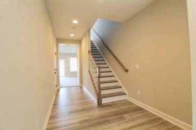 Main picture of 3424 Monterey Dr