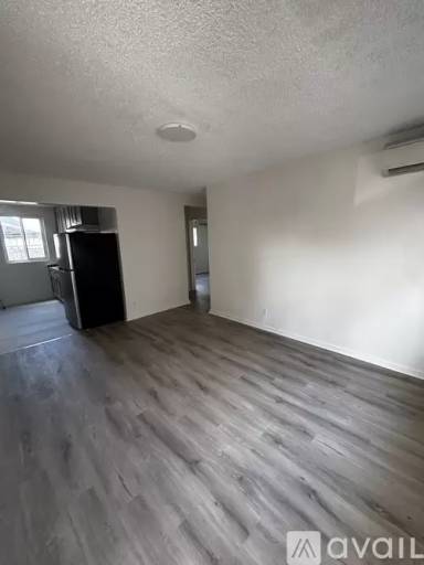 Main picture of 1517 W 28th St