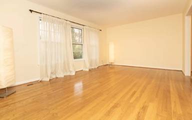 Main picture of 4113 Deep Wood Cir