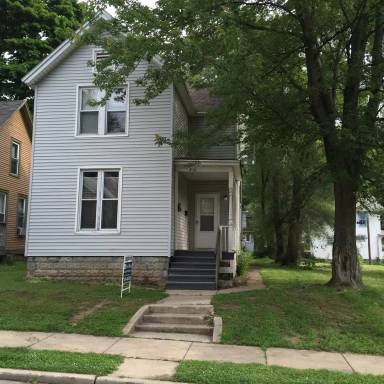 Main picture of 824 Huestis Ave