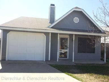 Main picture of 1405 Lindell Ct