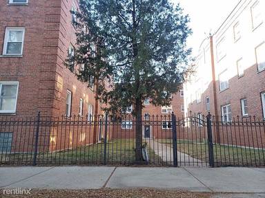 Main picture of 4208 South Michigan Avenue - 4210-3