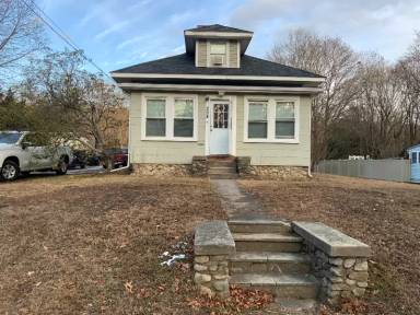 Main picture of 254 Central St