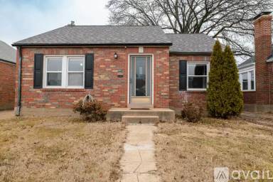 Main picture of 5831 Rhodes Ave