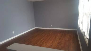 Main picture of 5530 W Southport Rd