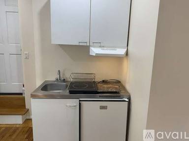 Main picture of 24 Evergreen Ave
