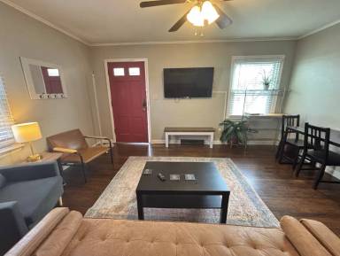 Main picture of 2713 Homecroft Dr