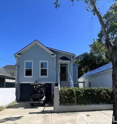 Main picture of 209 Fishburne St