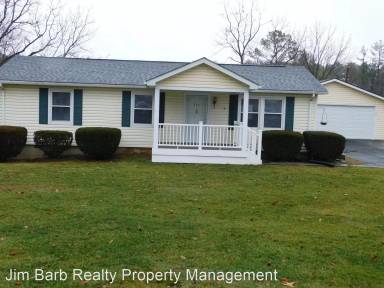 Main picture of 273 Moose Rd