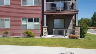 Main picture of 2221 Willow Dr