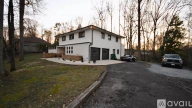 Main picture of 5755 Doncaster Dr