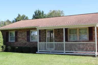 Main picture of 144 Bookerdale Rd