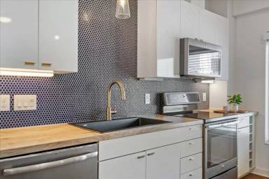 Main picture of Public Lofts